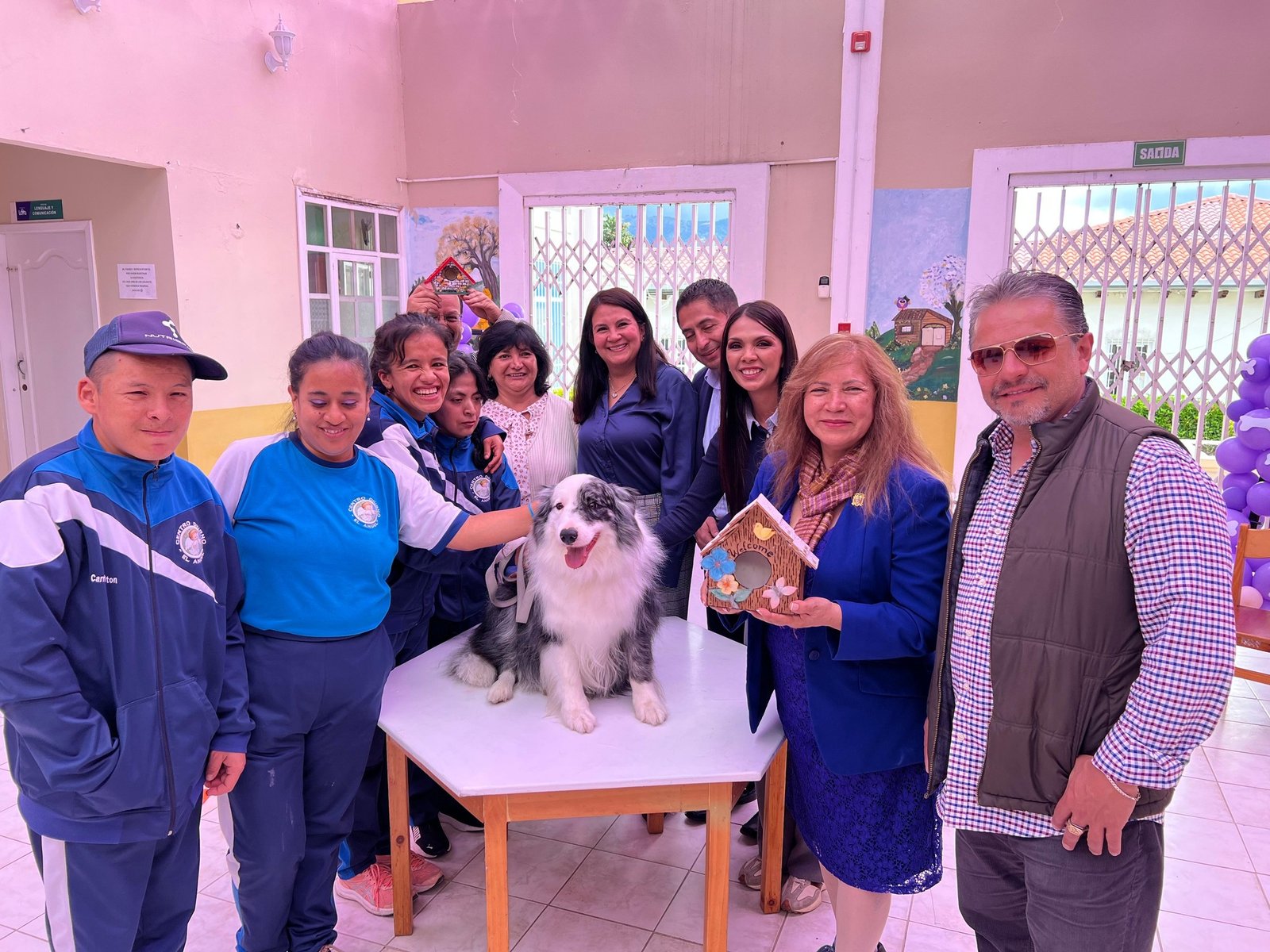 Galería They Have a Name 3